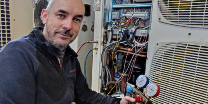 « Et ça repart » : la seconde vie des pièces détachées de Pac et de clim