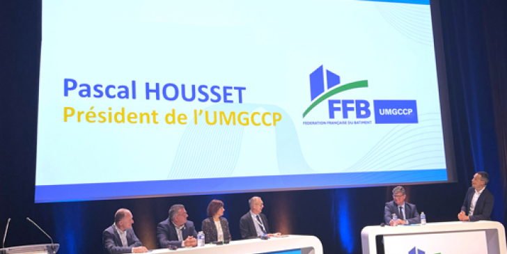 A Lille, le congrès des plombiers-chauffagistes et couvreurs de la FFB fait salle comble