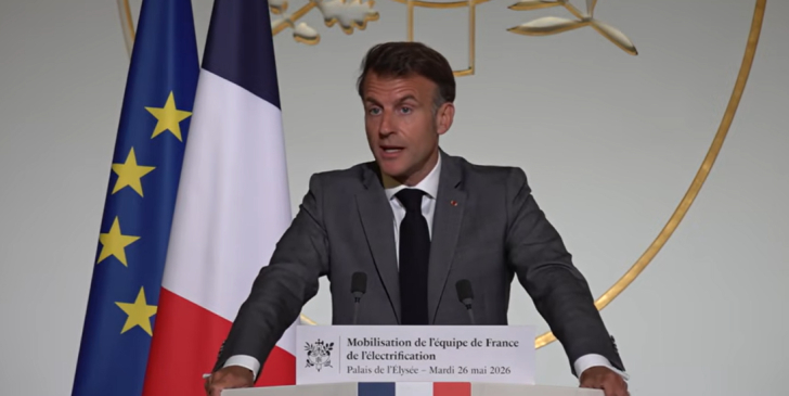 Emmanuel Macron discours équipe de France de l'électrification